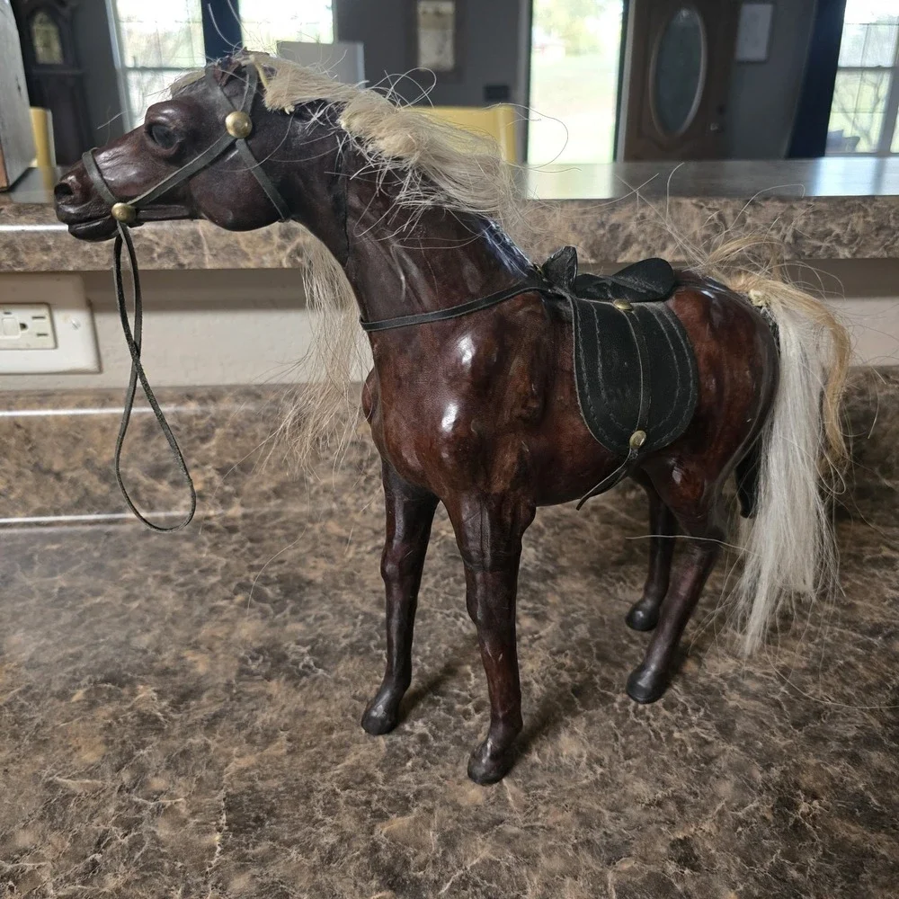Vintage‎ Leather Wrapped Horse Figurine Real Horsehair Mane Tail Western...